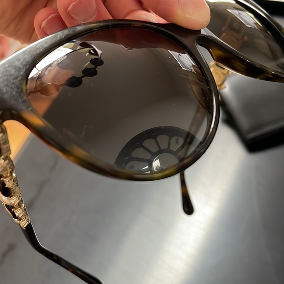 ❤️🤩🤩GORGEOUS GENUINE CHANEL GLASSES !!❤️🤩🤩🤩 - Picture 4 of 8